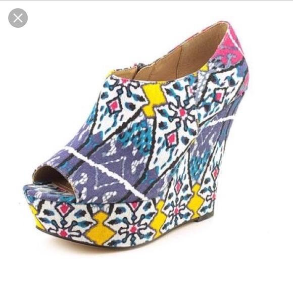 steve madden colorful wedges